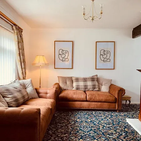 Like 3 Bed House Sheffield