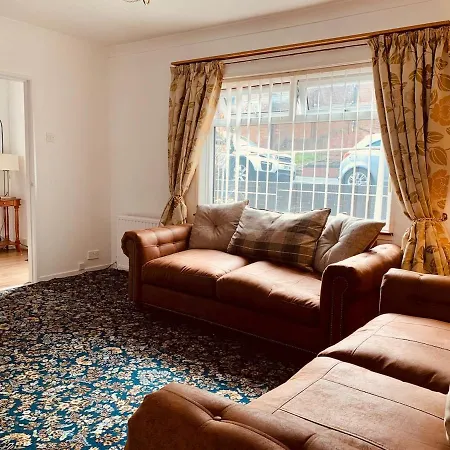 Holiday home Like 3 Bed House Sheffield